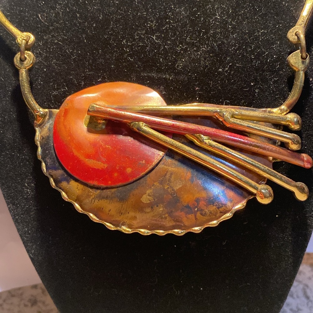 Vintage Brutalist Artisan - Picture 4 of 6